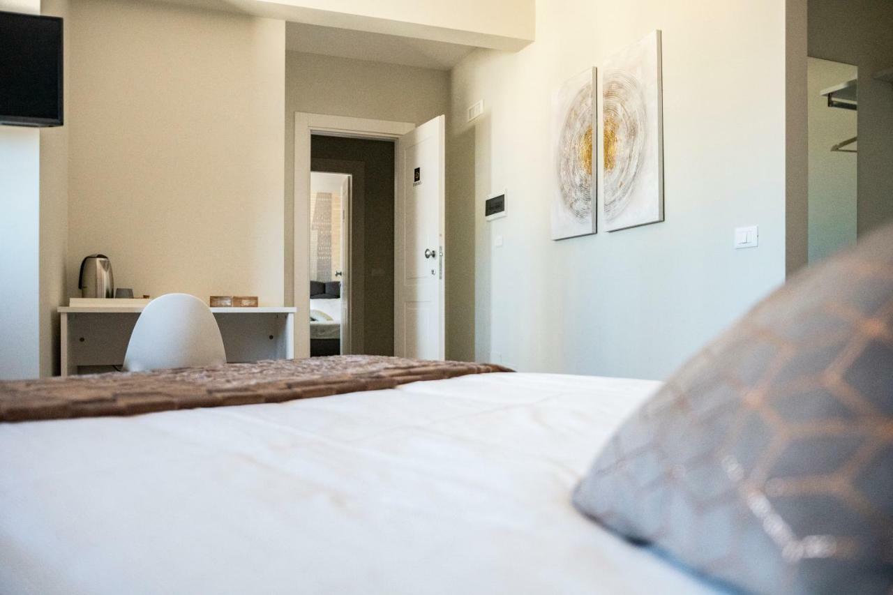 Residenza Del Sele Bed & Breakfast Foggia Ngoại thất bức ảnh
