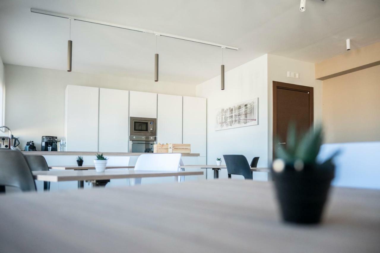 Residenza Del Sele Bed & Breakfast Foggia Ngoại thất bức ảnh